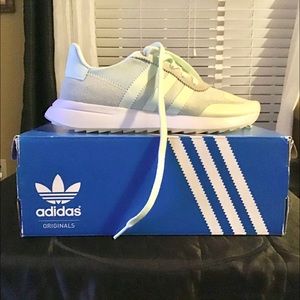 Adidas women 6.5 mint green